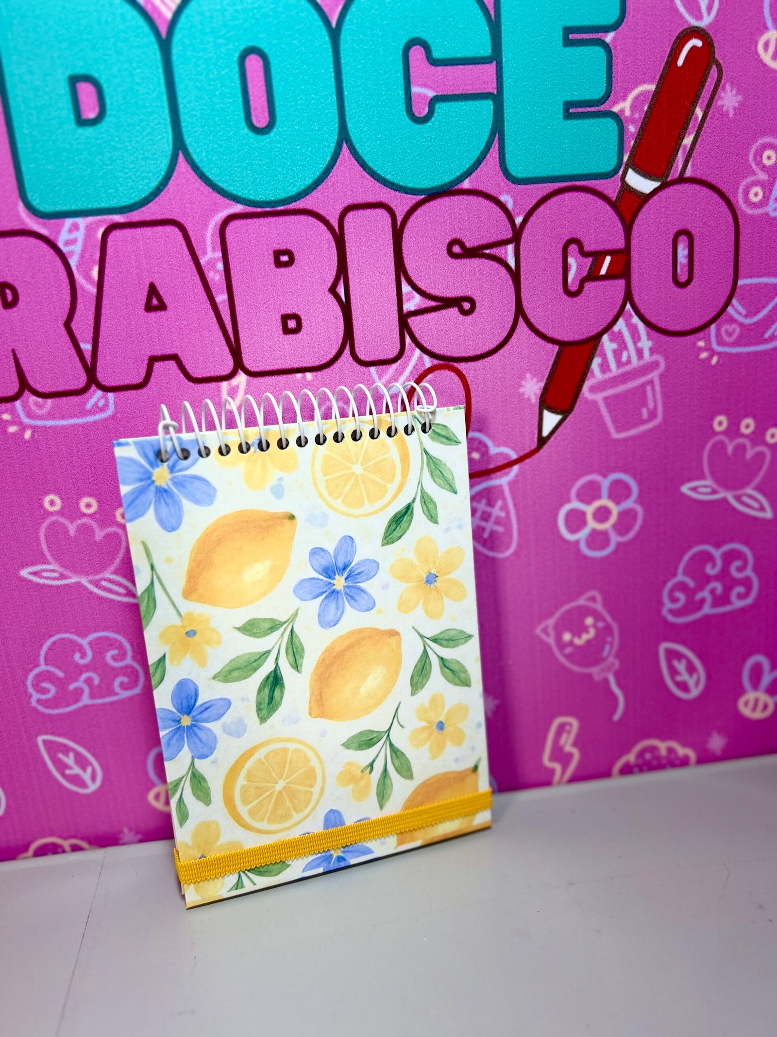 Kit Cadernos Fofos Limão 3 Peças A5 Colegial A6 Papelaria Elegante com Elástico 60 Folhas - Imagem 6